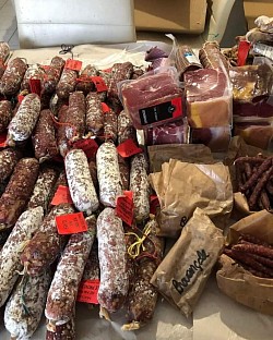 Saucisson, ladsbyfredo, apero, tradition, artisanal, lyonnais, fredon