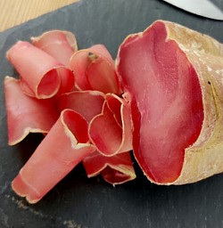 Saucisson lyonnais, dégustation, les amoureux du sauciflard by fredo